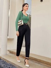 Women's Round Neck Long Sleeve Solid Color Slim Fit Elegant T-Shirt